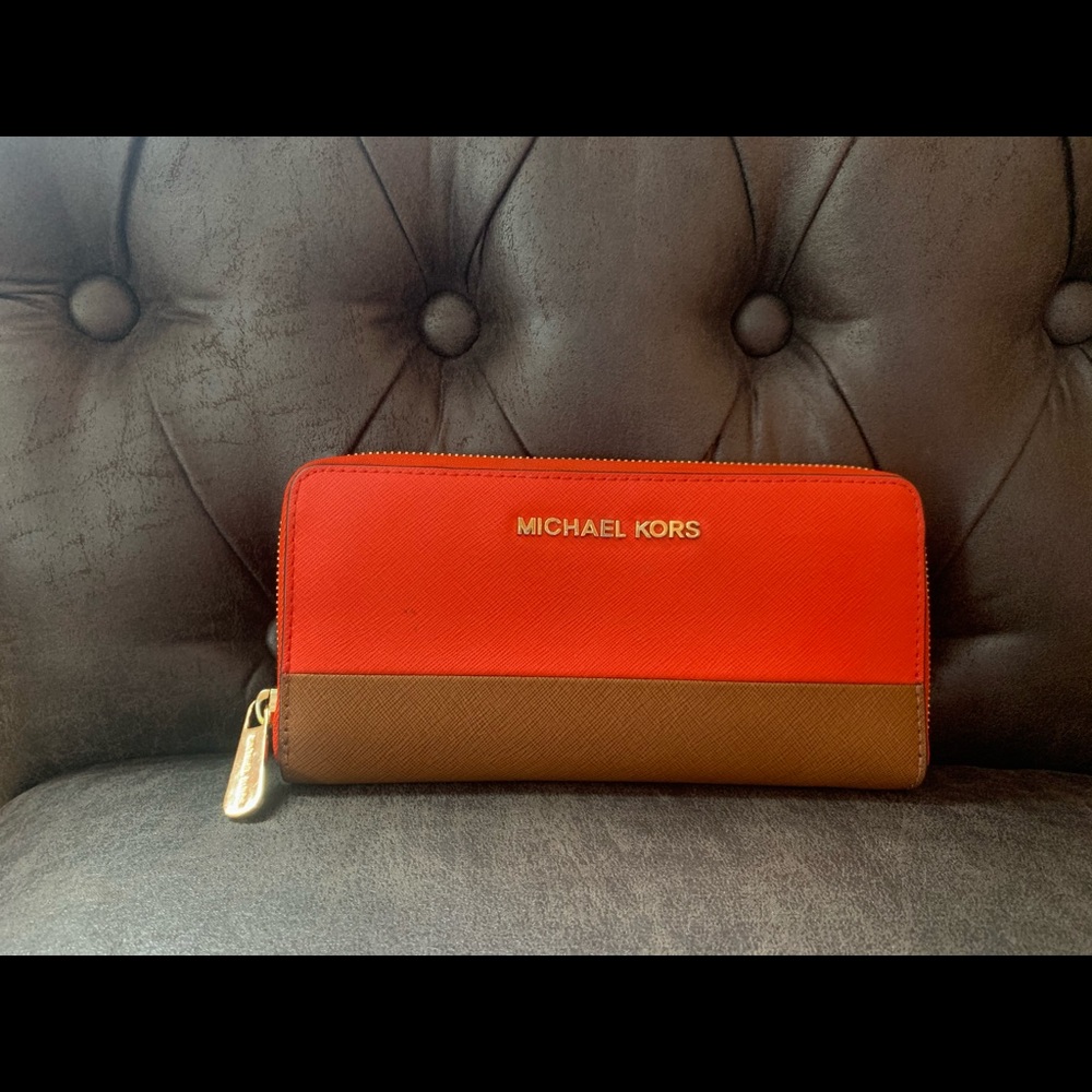 Michael Kors Red and brown Leather Wallet